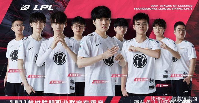 阵容深度受 阵容深度受