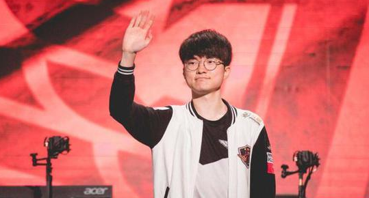 曼昱的强强 曼昱的强强