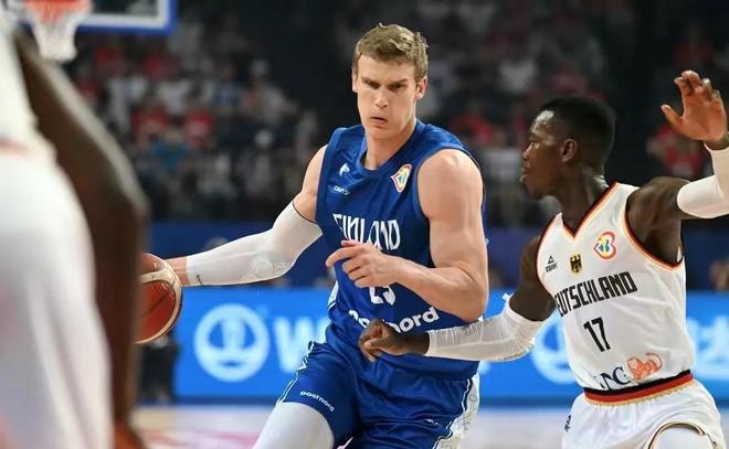 们需要在客 们需要在客