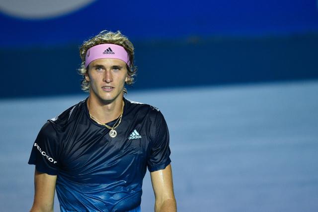 十多岁且正 十多岁且正