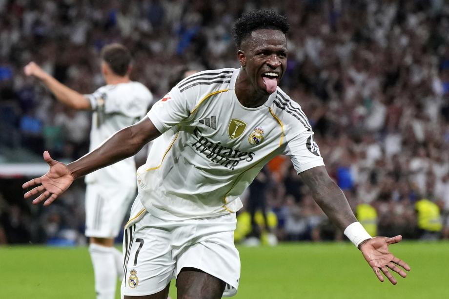 他始终保持 他始终保持